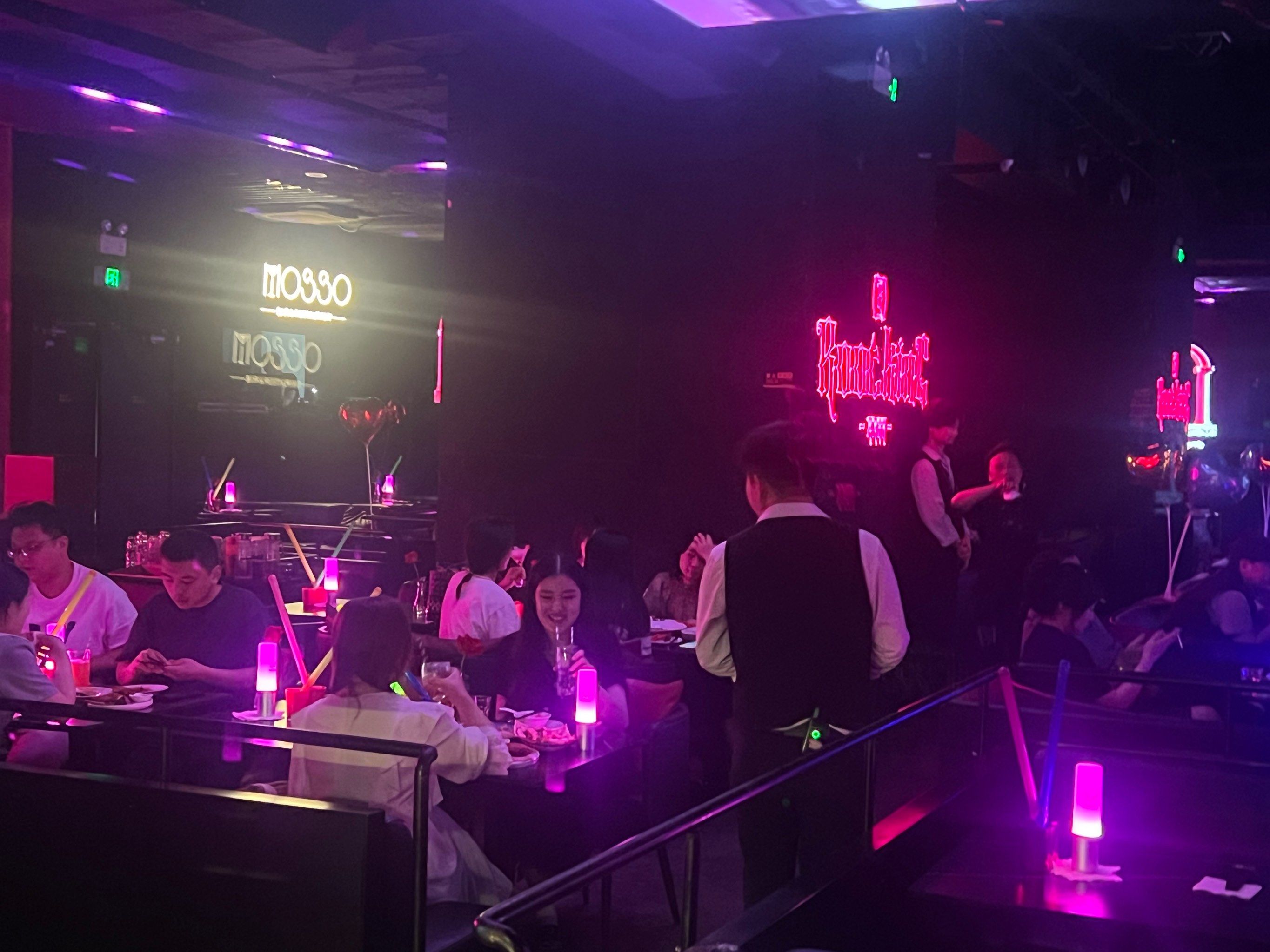 哈尔滨商务ktv开启商务ktv新玩法-平房区ktv预定